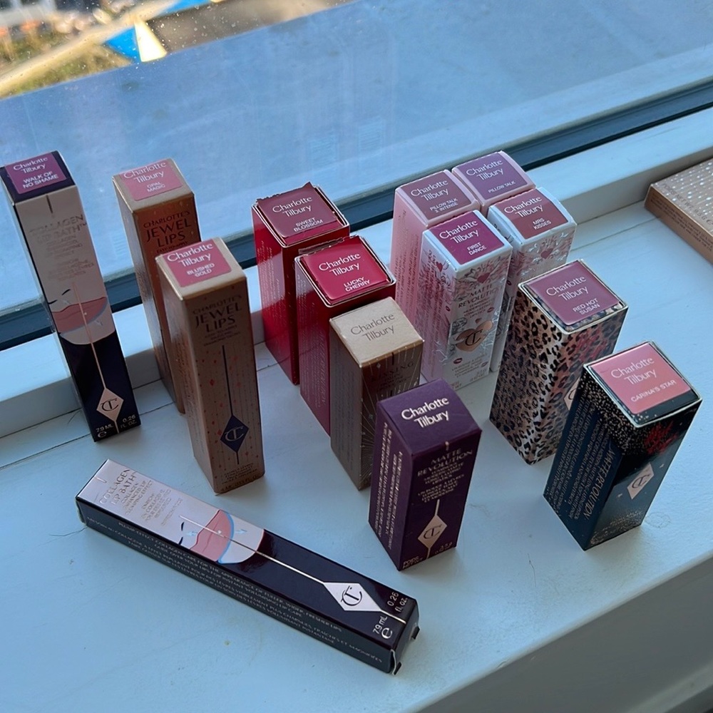 Charlotte Tilbury Lipstick & Gloss Lot